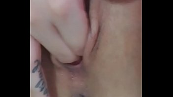 Preview 3 of Akison Taylor - Leitinho saindo da ppk