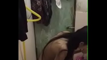 Preview 1 of Panty Soaked - Primo filmando a japinha tomando banho - confira mais em --&gt_  onlyasiangirls.photo.blog