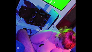 Preview 3 of Sxsi Vidio Blak - Gamer stepbrother plays PS5 and his kinky stepsister distracts him with her cock - Familly Relationship
