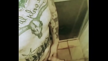 Preview 1 of Filmysex Xxx - Punheta do tatuado