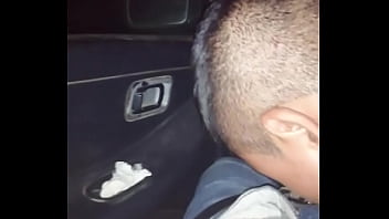 Preview 1 of Xxx Video Hd 100 Mb - Se La Mame A Mi Taxista la ten&iacute_a ENORME