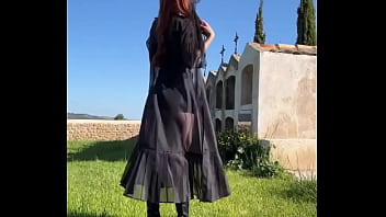 Preview 2 of Naghty Amrika - el cementerio haciendo magia en mis videos xxx &iquest_te animas a verlo completo? The cemetery working magic ...