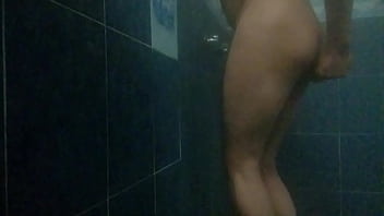 Preview 1 of 1080p 60 Fps Rape - Sacando leche con el cosolador