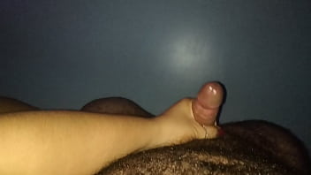 Preview 3 of Indian Truth Or Dare Xxx - Morena punhetando o amigo