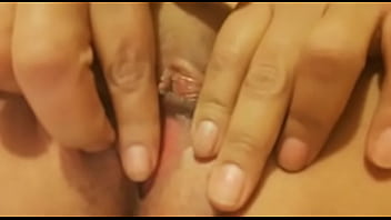 Preview 3 of Wwwxxxwww Profesores A Alugnas - Hot pussy solo rubing clit