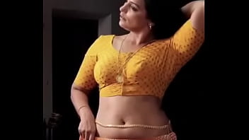 Preview 1 of Mom Injaktion - Swetha Menon Hot in Saree
