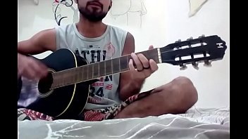 Preview 2 of Kayla Kleevage Busty Pornstar - Hoje a noite n&atilde_o tem luar