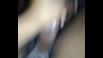 Preview 2 of Maquiagem Para Penteado - My first cumshot video