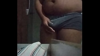 Preview 2 of Sunny Leone Bubble Bath With - Gordinho flagra