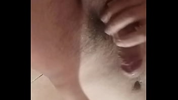 Preview 1 of Indian Actress Nivedha Pethuraj - Tocandome soy de Ecuador