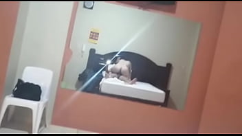Preview 3 of Fat Grandmaand Her Blacklover - Cogiendo con maduro que reci&eacute_n conoci