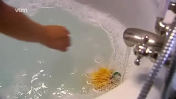 Preview 1 of Jasmin Kali Xxxx - Sexy Nude Bath Girl