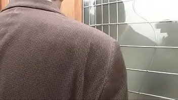 Preview 1 of Sunny Lione Xcxx - y. share a cock
