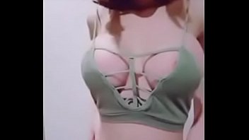 Preview 2 of Xnx Police Sex - กลุ่มลับไลฟ์สดสาวสุดสวยช่วยตัวเองโชว์หน้ากล้อง