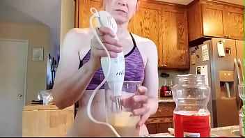 Preview 2 of Oleta Ocan - making peanut butter