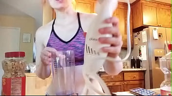 Preview 1 of Oleta Ocan - making peanut butter