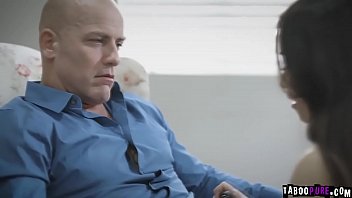 Preview 2 of Ngentot Denga Bdut Kelinci - Derrick fucked Aria Lees fresh pussy to spiced things up from Derrick mundane life