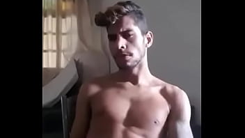 Preview 3 of Pron Xxxcom Asin - Hetero muestras su gran verga a gay