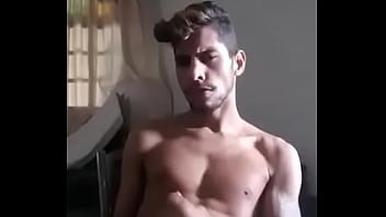Preview 4 of Pron Xxxcom Asin - Hetero muestras su gran verga a gay