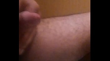 Preview 1 of Baby 1 Minute - Quer&eacute_tarno haciendo paja del a&ntilde_o nuevo