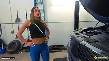 Preview 1 of Lizz Tayler Mmf - Roadside - Hot Fucks Mechanic To Get Her Car Back