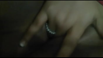 Preview 2 of Only Gujarati Bp Sex - samantha marturbandose video whatssap 2/2