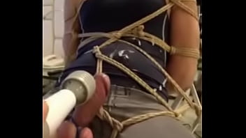 Preview 3 of Czech Hav - Bond cum