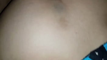 Preview 2 of Xxx Wwww Com 16 Videos - Tr&iacute_o con mi vieja y un amigo