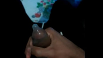 Preview 2 of Karisma Mane - Tocando umazinha de leve