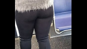 Preview 2 of Penish Cut - Metro Booty 1