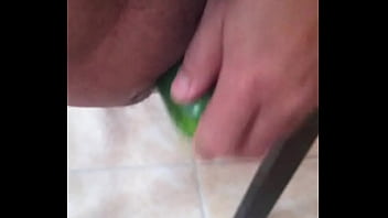 Preview 3 of Bnat Sala - Masturbaci&oacute_n anal