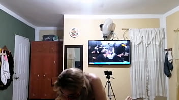 Preview 2 of Bonu Xxx - Duas safadas fazendo sexo e levando leitinho na boca