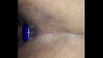 Preview 2 of Mardi Gra Pussy - Butt plug 01