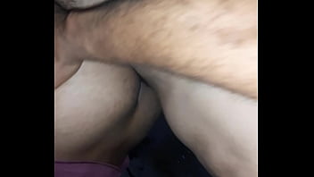 Preview 1 of Sabeta Vabe Xviduocom - Comiendo morocho culon ebony