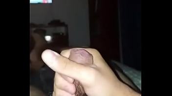 Preview 4 of Bokep Xxx Tante Hijab Nyepong - Argentino caliente se masturba para su novio