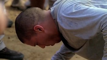 Preview 3 of Tgirl Rape Girl - Prison break Michael fodendo todo mundo