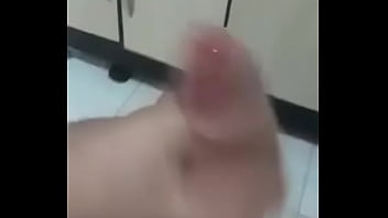 Preview 2 of Force To Fuck Up - eu batendo uma punheta deliciosa