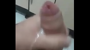 Preview 3 of Force To Fuck Up - eu batendo uma punheta deliciosa