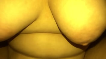 Preview 2 of Japan Girls Milk - Gordinha branquinha sentando gostoso no pau do neg&atilde_o