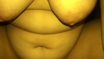 Preview 1 of Japan Girls Milk - Gordinha branquinha sentando gostoso no pau do neg&atilde_o