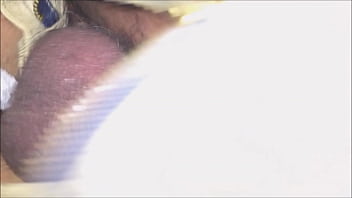 Preview 2 of L0ndanra Xnxx Vide0 - Cdzinha LimaSP Dando com a calcinha tanga renda lilas da vizinha Graca no cine arouche centro 27122019