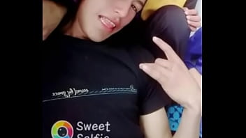Preview 1 of Hor Porn - Joven yoyler masturbandose