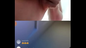 Preview 2 of Mom Ass Busty - Hace en vivo por Instagram y ense&ntilde_a las tetas