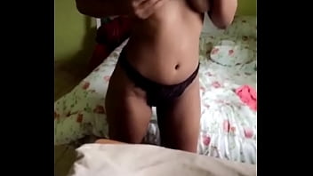 Preview 3 of Brazzer Com Teen Boy Mom Snd - Morena se desnuda en v&iacute_deo para el novio