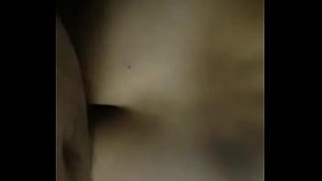 Preview 4 of Asian Lesbian Pissing Uncensored - Nuestra primera porno compartida