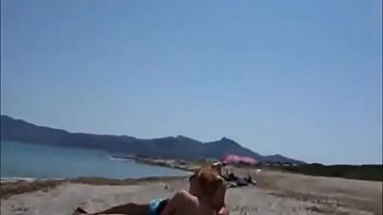 Preview 1 of Hoolywood Model Porn - me la chupa en la playa