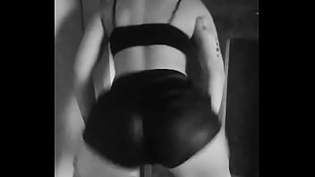 Preview 2 of Mom Puck Boy Stepmom Boobs - @pollysantosss