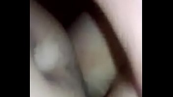 Preview 1 of Dildi Foking - Me vine en el celular cuando estoy con mi esposa parte 2