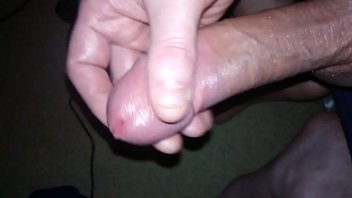 Preview 2 of Sunny Xxx Viefos - Playing with my oiled cock