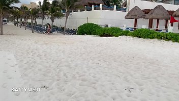 Preview 1 of 5 Girl One Boy Sex - Public pickup on the beach. Russian whore sucks and fucks with a foreigner at the hotel for cash.